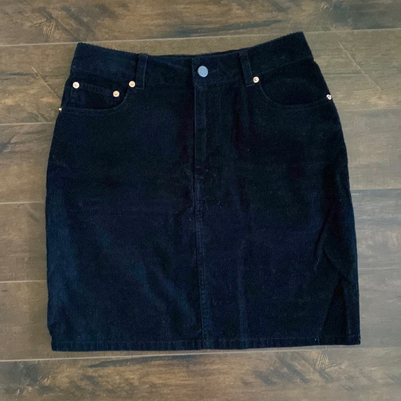 ASOS - Black Corduroy Mini Skirt - US 6 - Picture 1 of 4